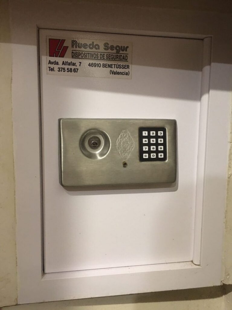Apertura de cajas fuertes Estación
