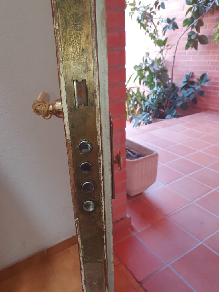 Apertura de puertas Barrio Benalúa