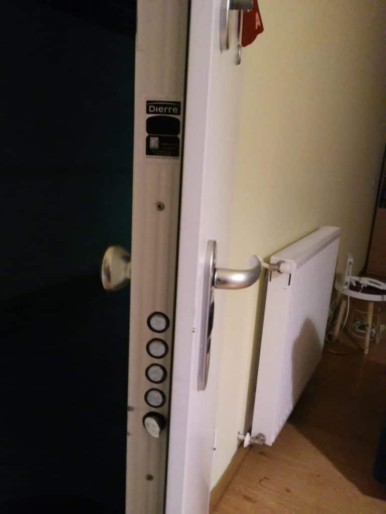 Apertura de puertas Jijona