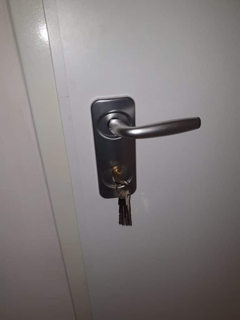 Apertura de puertas La Algoda