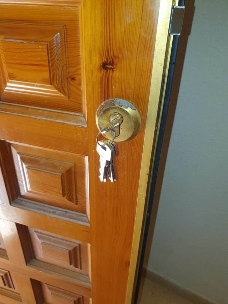 Apertura de puertas La Nucia