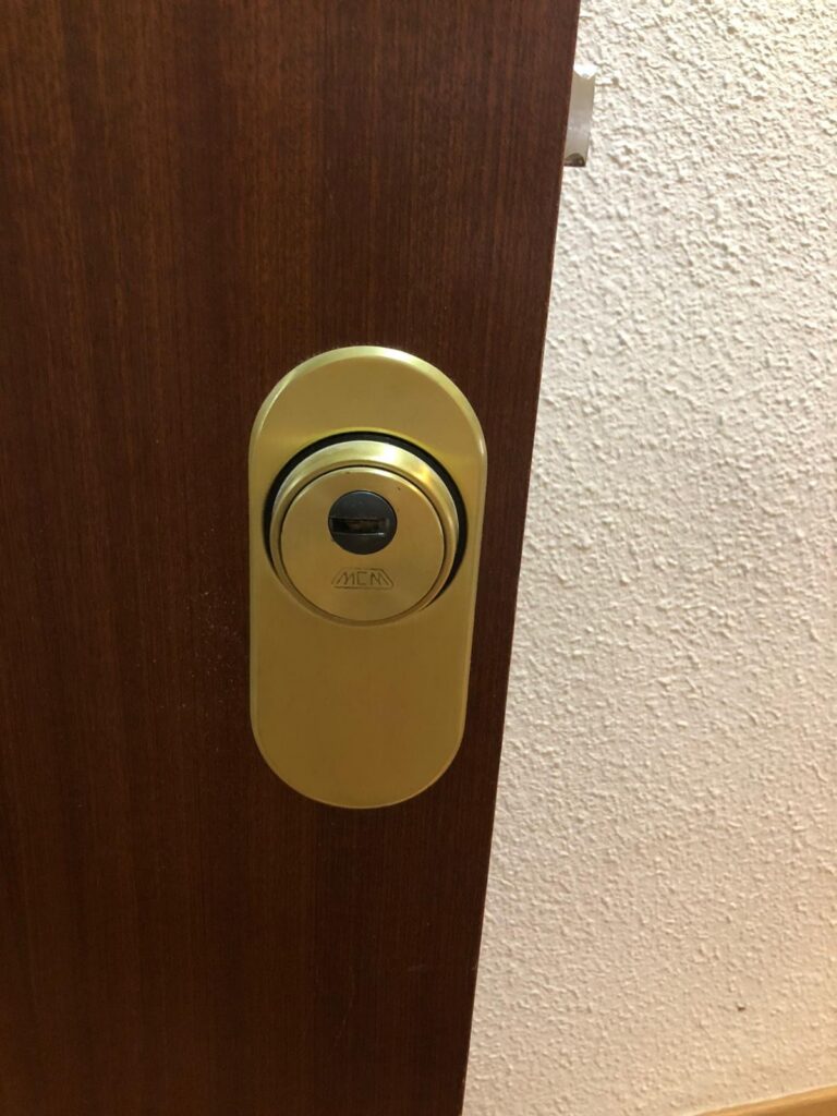 Apertura de puertas Vista Hermosa de la Cruz